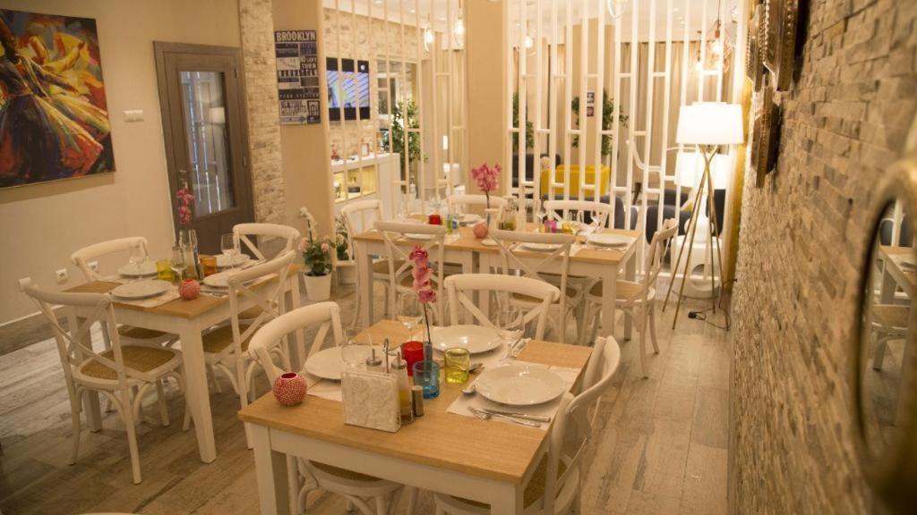The Best Centric Hotel Нуакшот Экстерьер фото
